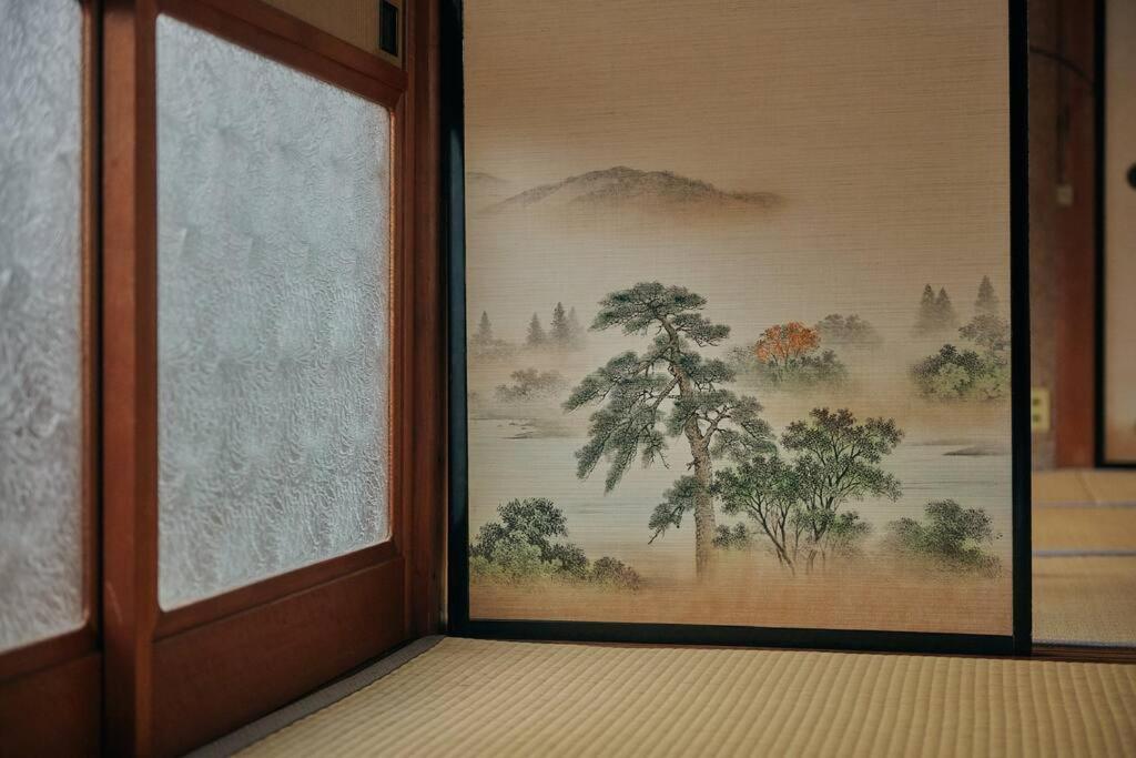目の前が吉野川・雨天でも屋外体験ができる絶景の一軒家 Holiday home *